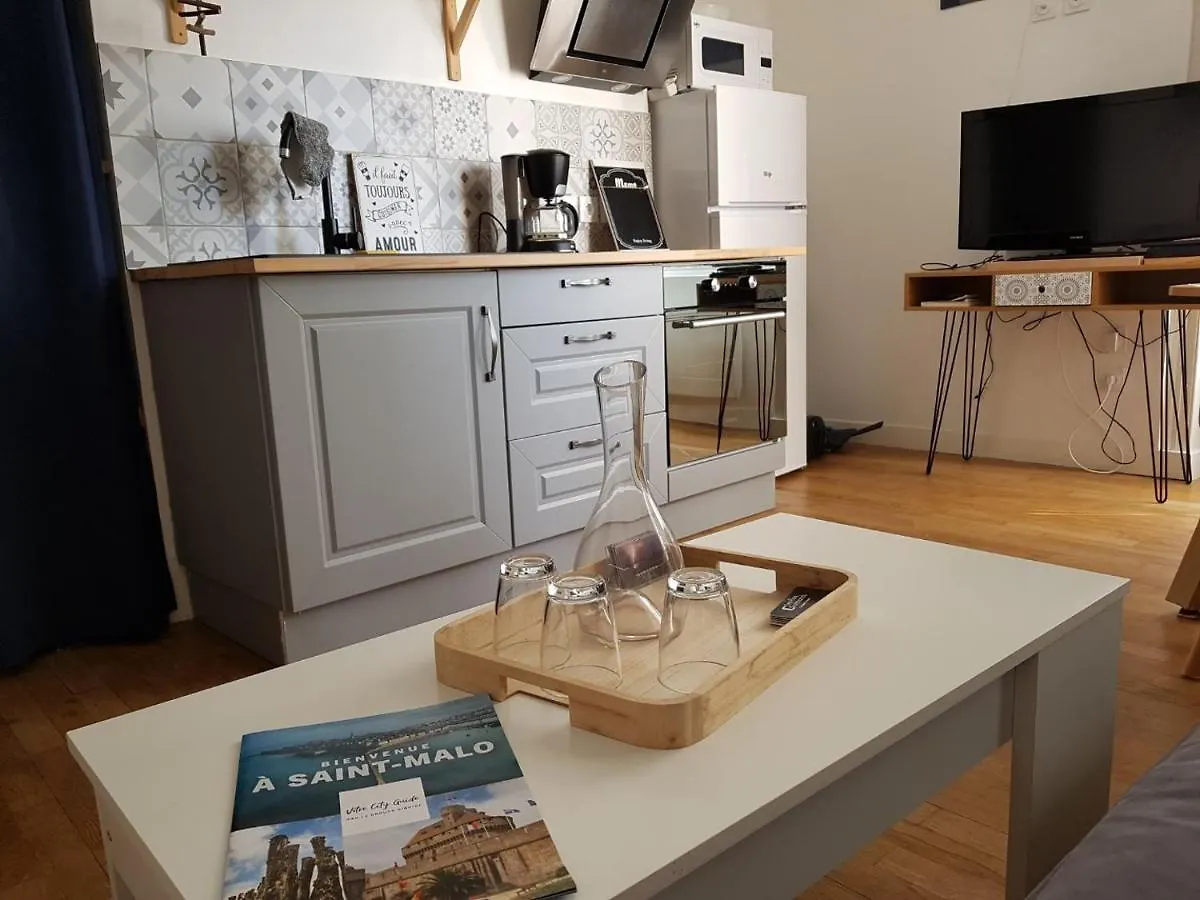 Intramuros Charmant 30M2 Renove Saint-Malo 0*,
